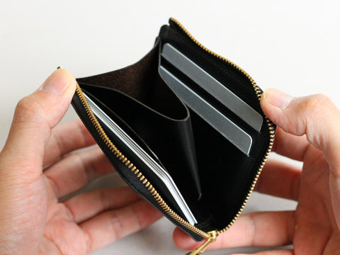 L-shaped zipper wallet L-shaped zipper wallet